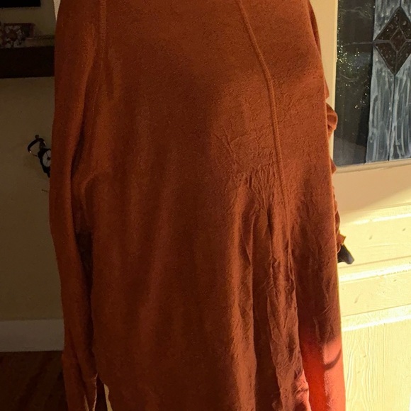 Sno Skins Slouchy Turtleneck, NWT - Picture 2 of 11